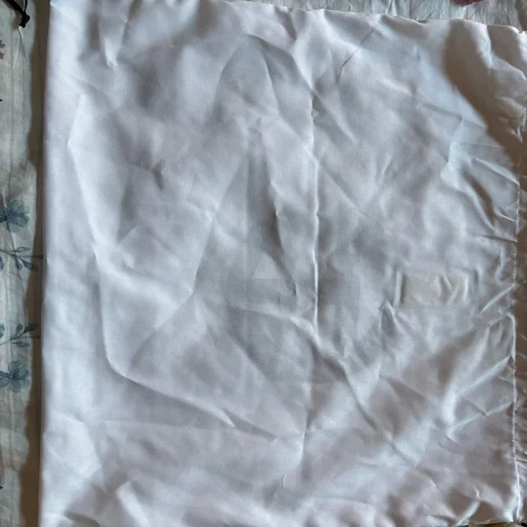 Telfar Large Dust Bag with Black Logo - Picture 4 of 4